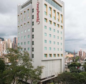 Bucaramanga Hotel | Hampton By Hilton Bucaramanga