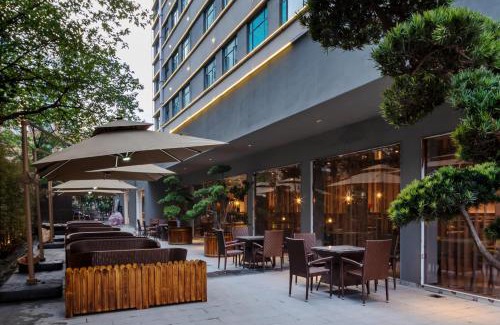 Downtown Hangzhou Hotel | Hampton by Hilton Hangzhou West Lake