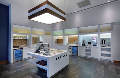 Izmit Hotel | Hampton By Hilton Kocaeli Symbol