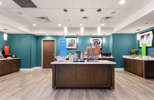 Acworth Hotel | Hampton Inn Acworth