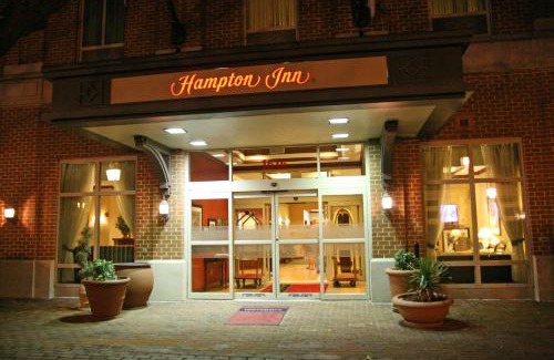 Old Town Alexandria Hotel | Hampton Inn Alexandria/Old Town