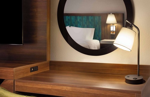 Athens Hotel | Hampton Inn Athens
