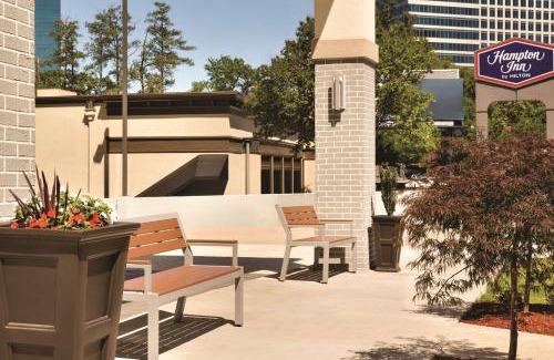 Buckhead Hotel | Hampton Inn Atlanta-Buckhead