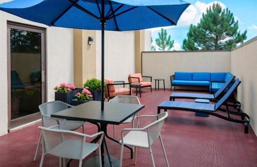 Cheektowaga Hotel | Hampton Inn Buffalo-Airport Galleria Mall