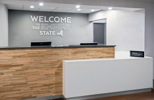 Cheektowaga Hotel | Hampton Inn Buffalo-Airport Galleria Mall