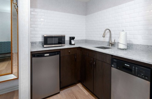 Williamsville Hotel | Hampton Inn Buffalo-Williamsville