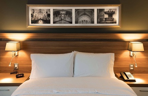 Leon Hotel | Hampton Inn by Hilton Leon Guanajuato