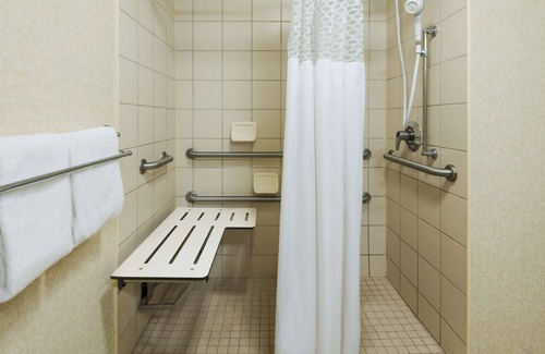 University Place Hotel | Hampton Inn Charlotte - University Place