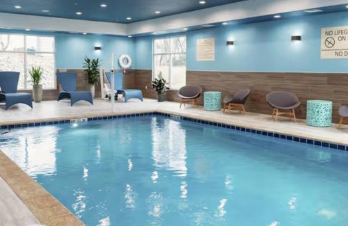 Bermuda Hotel | Hampton Inn Chester, VA