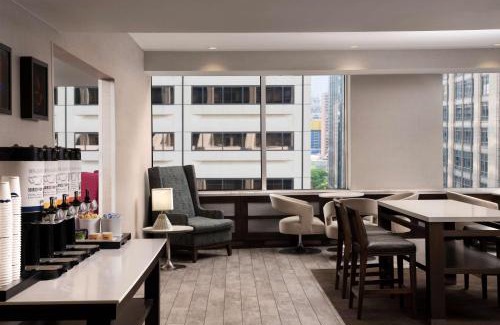 Streeterville Hotel | Hampton Inn Chicago Downtown/Magnificent Mile