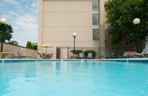 Jeffersonville - Clarksville Hotel | Hampton Inn Clarksville