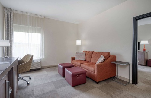 Collinsville Hotel | Hampton Inn Collinsville