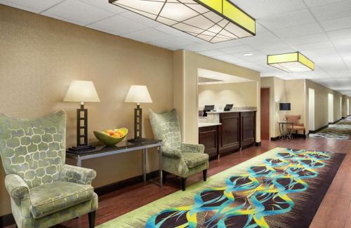 Las Colinas Hotel | Hampton Inn Dallas Irving Las Colinas