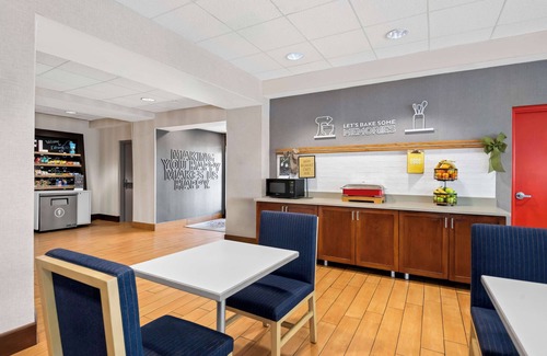 Plantation Estates Hotel | Hampton Inn Debary/Deltona