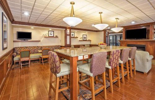 Belleville Hotel | Hampton Inn Detroit/Belleville-Airport Area