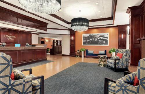 Potomac Falls Hotel | Hampton Inn Dulles/Cascades