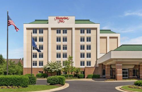 Potomac Falls Hotel | Hampton Inn Dulles/Cascades