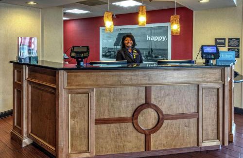 Elizabeth City Hotel | Hampton Inn Elizabeth City