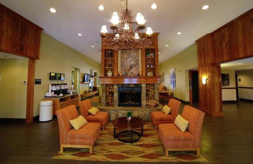Franklin Hotel | Hampton Inn Franklin, NC