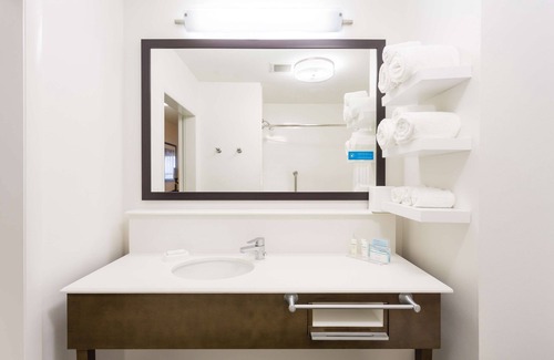 Havelock Hotel | Hampton Inn Havelock