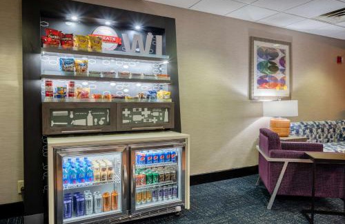 Janesville Hotel | Hampton Inn Janesville