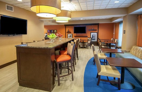 Metairie Hotel | Hampton Inn Metairie