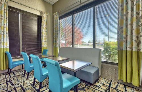Fleet Hotel | Hampton Inn Norfolk-Naval Base