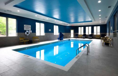 Norton Hotel | Hampton Inn Norton, Va