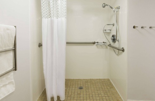 Cary Hotel | Hampton Inn Raleigh/Cary