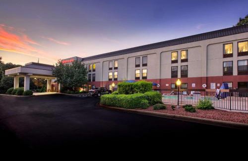 Southwest Raleigh Hotel | Hampton Inn Raleigh/Garner