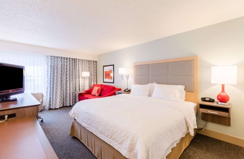 Rochester Hotel | Hampton Inn Rochester-South