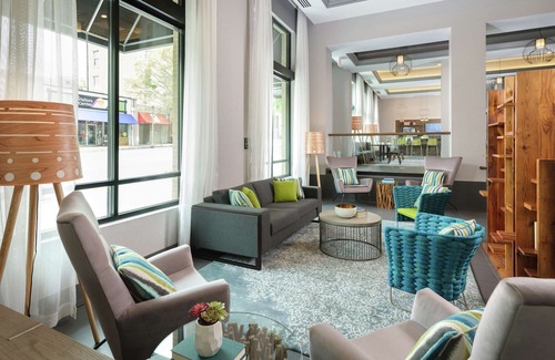 Downtown Decatur Hotel | Hampton Inn & Suites Atlanta Decatur/Emory