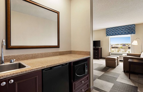 East Point Hotel | Hampton Inn & Suites Atlanta Airport West/Camp Creek Pkwy
