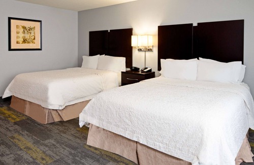Bakersfield Hotel | Hampton Inn & Suites Bakersfield/Hwy 58, CA