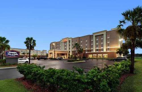 Brunswick Hotel | Hampton Inn & Suites Brunswick