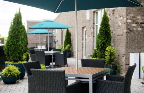 Madison Hotel | Hampton Inn & Suites by Hilton Nashville North Skyline