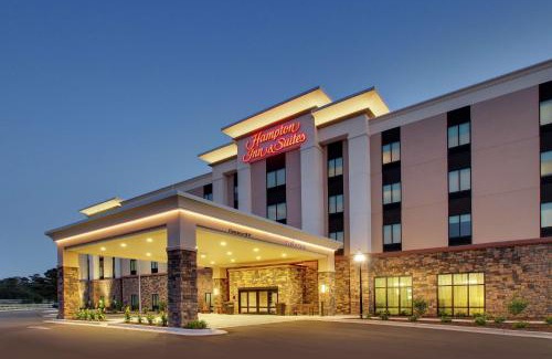 Southport Hotel | Hampton Inn & Suites By Hilton Southport
