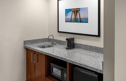 Coconut Creek Hotel | Hampton Inn & Suites Coconut Creek
