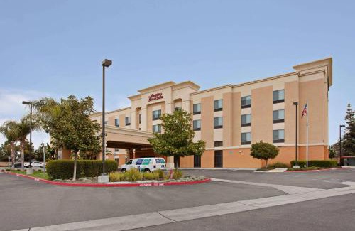 Clovis Hotel | Hampton Inn & Suites Clovis Airport North