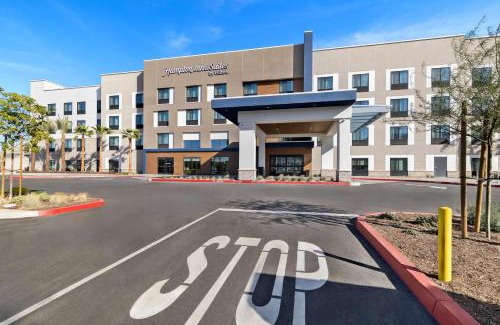 Corona Hotel | Hampton Inn & Suites Corona, Ca