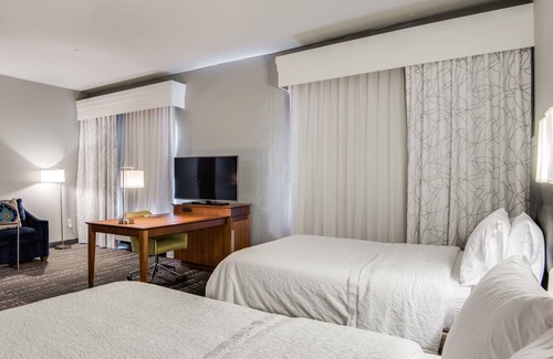 Fort Worth Hotel | Hampton Inn & Suites Dallas/Ft. Worth Airport South