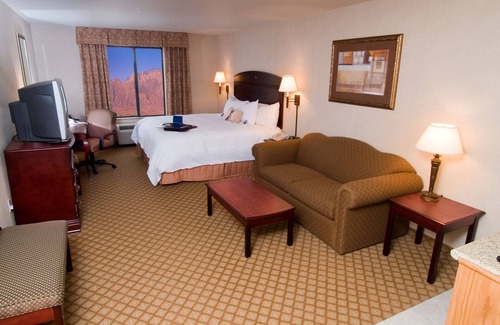 Farmington Hotel | Hampton Inn & Suites Farmington