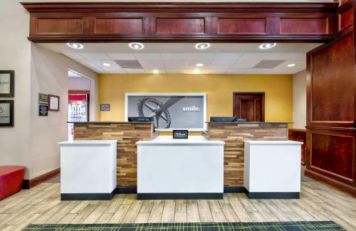 Jackson Hotel | Hampton Inn & Suites Jackson