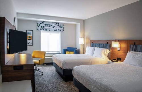 Van Nuys Hotel | Hampton Inn & Suites Los Angeles/Sherman Oaks