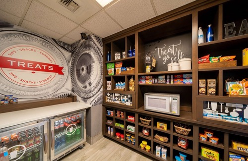 Salida Hotel | Hampton Inn & Suites Modesto-Salida