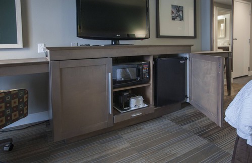 Arts/Warehouse District Hotel | Hampton Inn & Suites New Orleans Convention Center