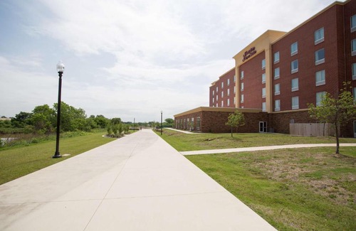 Central Oklahoma City Hotel | Hampton Inn & Suites Oklahoma City Airport