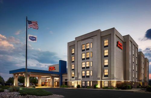 Pueblo Hotel | Hampton Inn & Suites Pueblo-Southgate