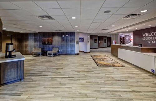 North San Jose Hotel | Hampton Inn & Suites San Jose Airport