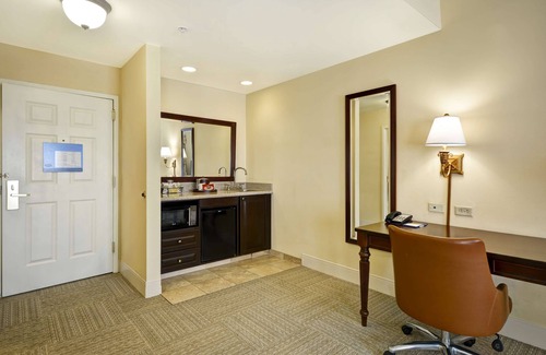 Yamacraw Village Hotel | Hampton Inn & Suites Savannah Historic District